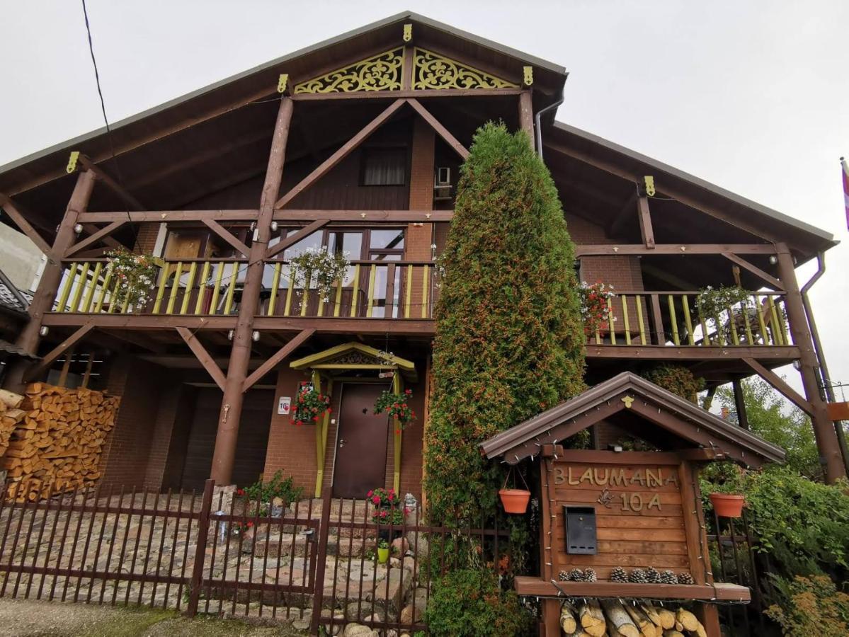 Garden Chalet Daugavpils Exterior photo